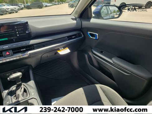 New 2026 Kia K4 FWD image 16