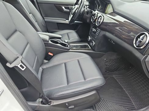 Used 2014 Mercedes-Benz GLK 250 BlueTEC 4MATIC image 23