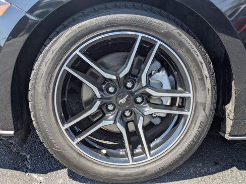 Used 2020 Ford Mustang Premium image 30