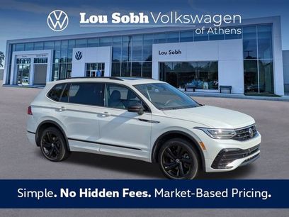 Used 2024 Volkswagen Tiguan SE R-Line