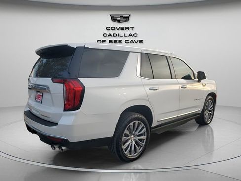 Used 2021 GMC Yukon Denali w/ Denali Premium Package image 9