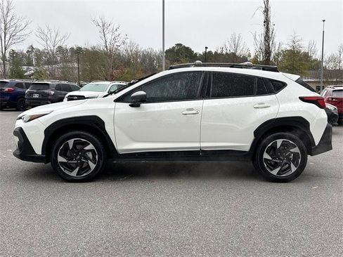 Used 2024 Subaru Crosstrek 2.5i Limited image 3