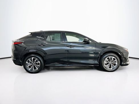 Used 2024 Lexus RZ 450e Premium w/ Technology Package image 10