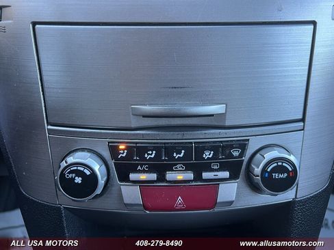 Used 2014 Subaru Outback 2.5i Premium AWD/4WD image 36