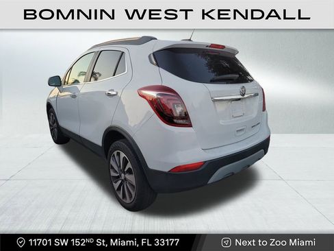 Used 2022 Buick Encore Preferred w/ Safety Package image 3