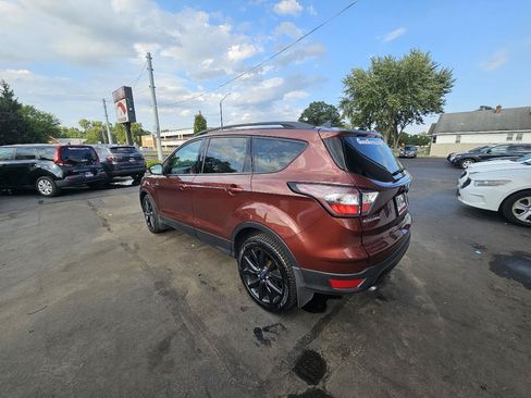 Used 2018 Ford Escape SEL w/ SEL Sport Appearance Package FWD image 7