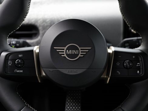 New 2026 MINI Cooper 2-Door Hardtop image 27
