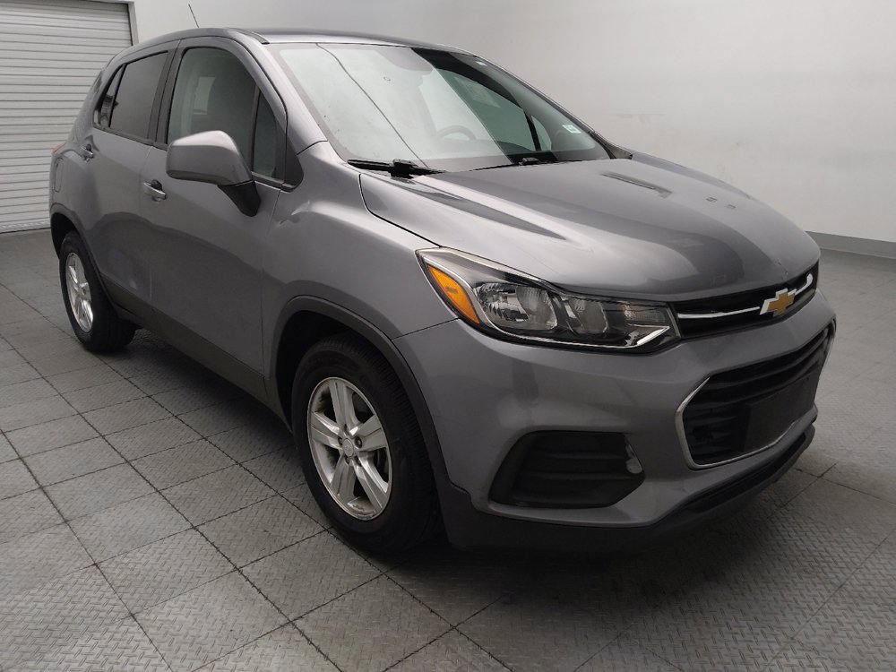 Used 2020 Chevrolet Trax LS w/ Tint and Cruise Package FWD image 13