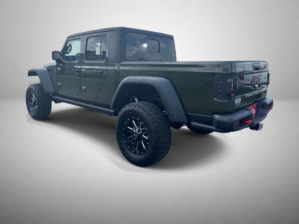 Used 2022 Jeep Gladiator Rubicon w/ LED Lighting Group AWD/4WD image 5