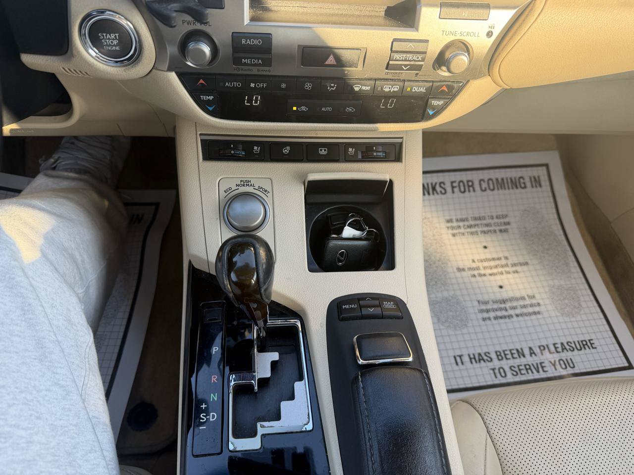 Used 2014 Lexus ES 350 w/ Luxury Package FWD image 24