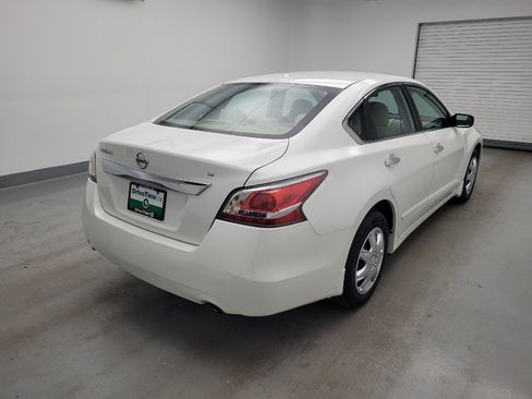Used 2015 Nissan Altima 2.5 S w/ Power Driver Seat Package FWD image 9