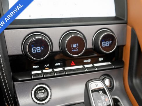 Used 2021 Jaguar F-TYPE Convertible RWD image 22