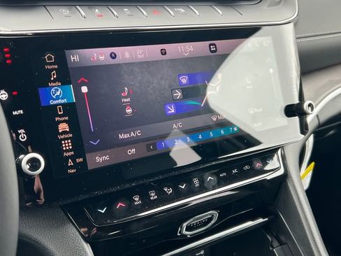 New 2026 Jeep Grand Cherokee Altitude AWD/4WD image 22