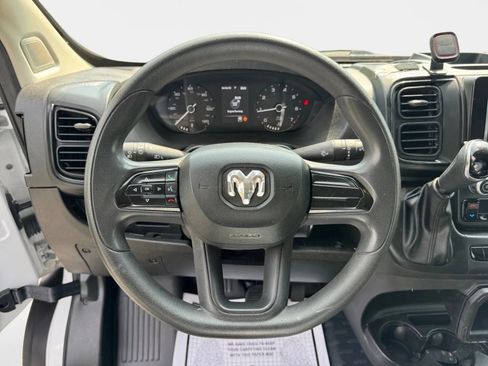 Used 2023 RAM ProMaster 2500 FWD image 13