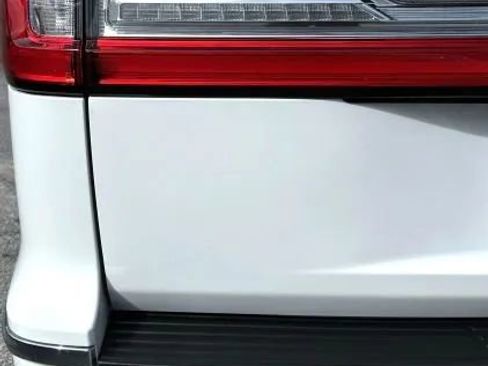 Used 2020 Lincoln Navigator L Reserve w/ Luxury Package image 13