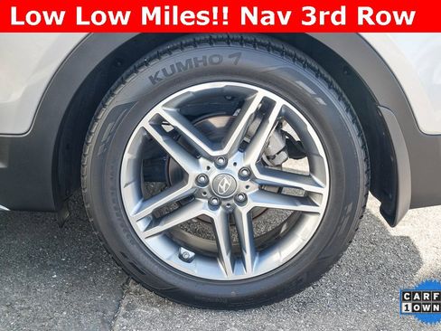 Used 2019 Hyundai Santa Fe XL image 10