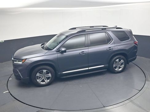 Certified 2025 Honda Pilot EX-L image 34
