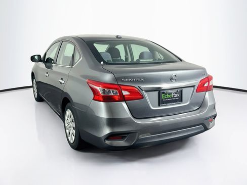 Used 2016 Nissan Sentra SV FWD image 5