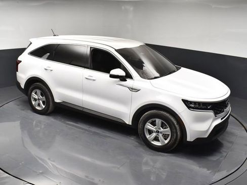 New 2025 Kia Sorento EX w/ Panoramic Sunroof Package AWD/4WD image 38