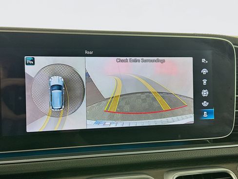 Used 2023 Mercedes-Benz GLE 450 4MATIC image 14