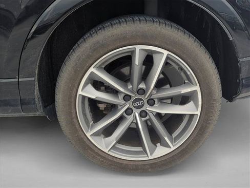 Used 2024 Audi Q3 2.0T Premium AWD/4WD image 7