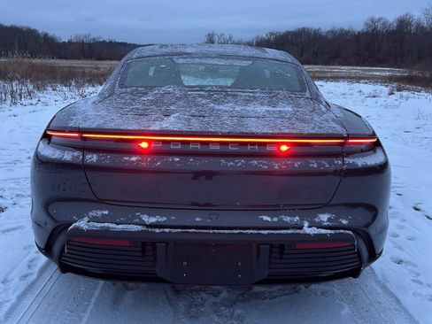 Used 2020 Porsche Taycan 4S image 5