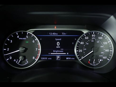 Used 2024 Nissan Sentra SV FWD image 23