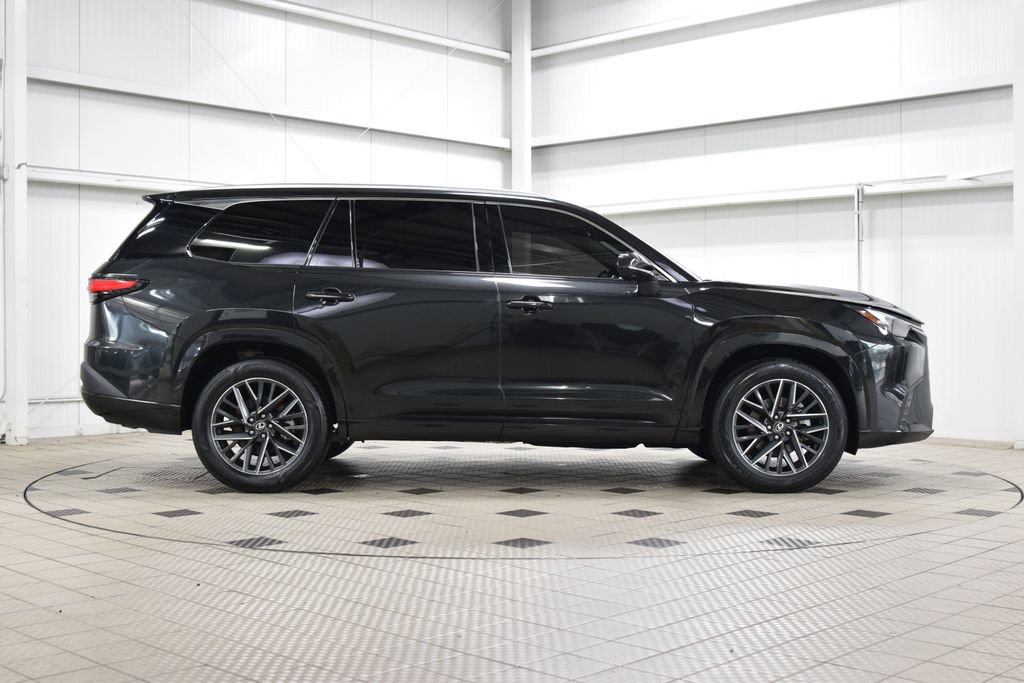Used 2025 Lexus TX 350 AWD w/ Technology Package image 9