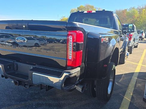 Used 2023 Ford F450 XL w/ 360-Degree Camera Package AWD/4WD image 4