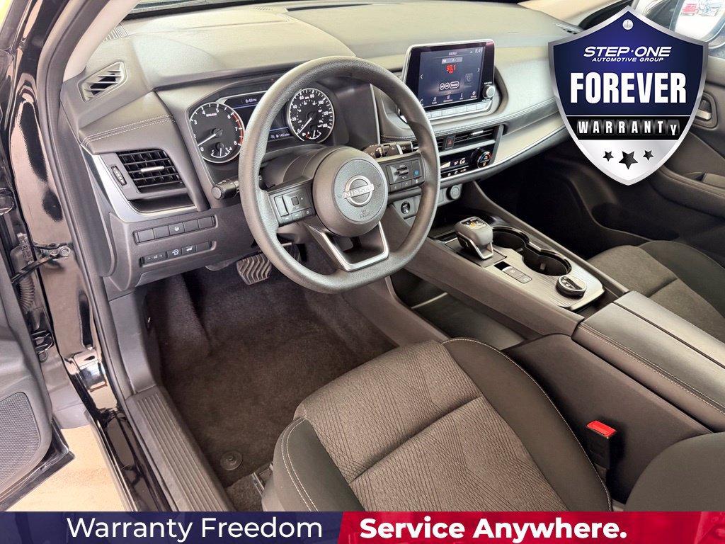 Used 2024 Nissan Rogue SV AWD/4WD image 12