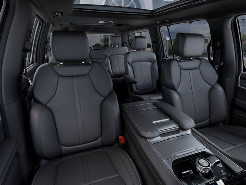 New 2026 Jeep Grand Wagoneer Limited AWD/4WD image 45