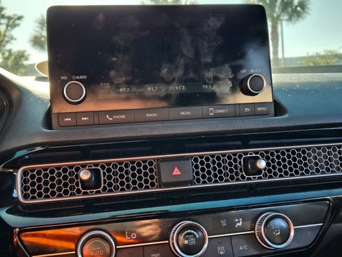 Used 2022 Honda Civic Sport image 12