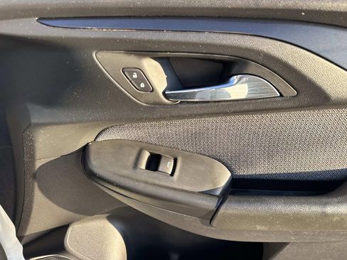 Used 2023 Chevrolet TrailBlazer LS image 15