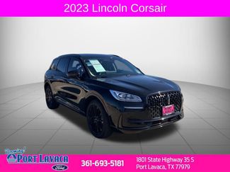 Used 2023 Lincoln Corsair Reserve w/ Equipment Group 201A video 1