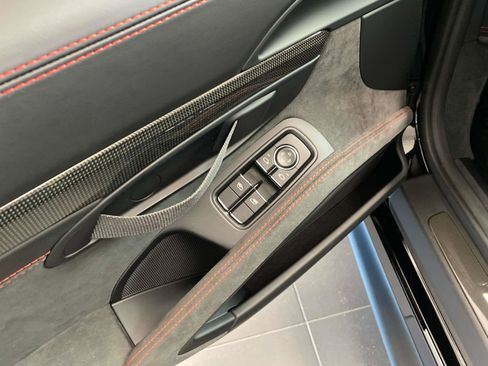 Used 2019 Porsche 911 GT2 RS image 17