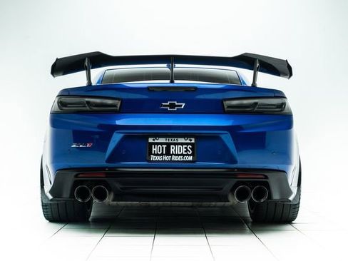 Used 2018 Chevrolet Camaro ZL1 image 16