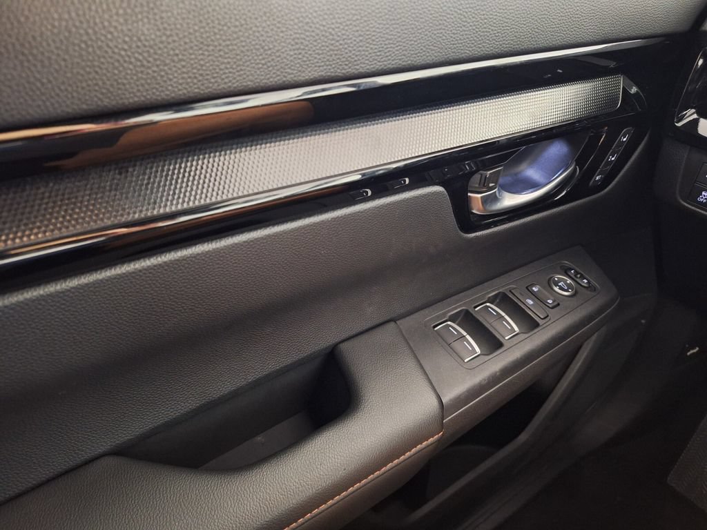 Certified 2025 Honda CR-V Sport Touring image 21