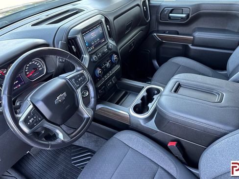 Certified 2022 Chevrolet Silverado 1500 LT Trail Boss w/ Bed Protection Package AWD/4WD image 10