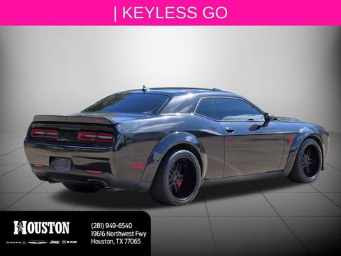 Used 2018 Dodge Challenger SRT Demon RWD image 4