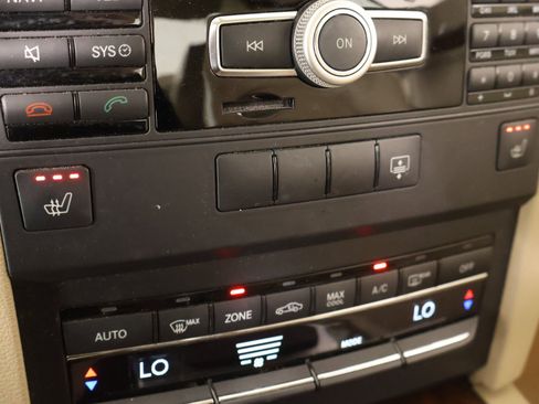 Used 2012 Mercedes-Benz E 350 Coupe image 8