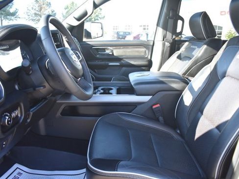 Used 2025 RAM 1500 Laramie w/ Laramie Southwest Edition AWD/4WD image 18