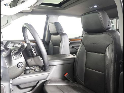 Used 2024 GMC Sierra 1500 Denali RWD image 7