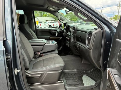 Used 2019 Chevrolet Silverado 1500 LT w/ All-Star Edition AWD/4WD image 29