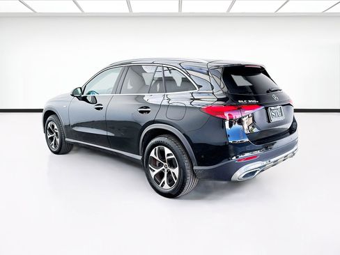 Used 2025 Mercedes-Benz GLC 350e 4MATIC image 6