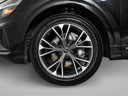 Used 2023 Audi Q8 Premium Plus w/ Premium Plus Package AWD/4WD image 25