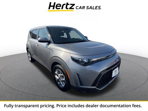 Used 2025 Kia Soul LX w/ LX Technology Package FWD image 1