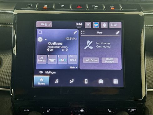 Used 2023 Jeep Grand Cherokee L Laredo image 21