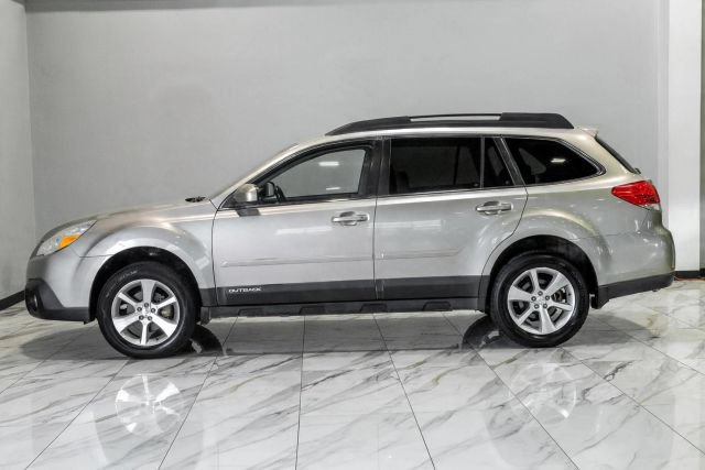 Used 2014 Subaru Outback 2.5i Limited AWD/4WD image 17