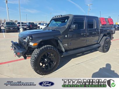 Used 2022 Jeep Gladiator Overland w/ Popular Equipment Package