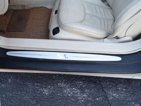 Used 2005 Mercedes-Benz SL 500 image 27